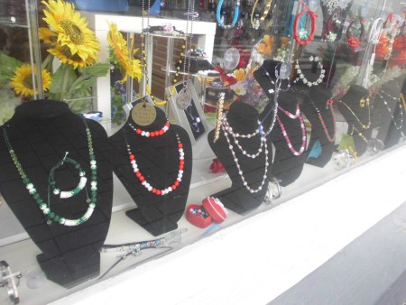 Nissi Shop 1e Middelandstraat 36 06-49943558